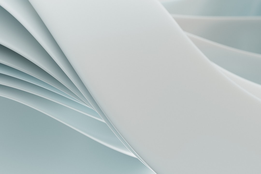 HDMI高清线与VGA线技术迭代对比及选型建议
